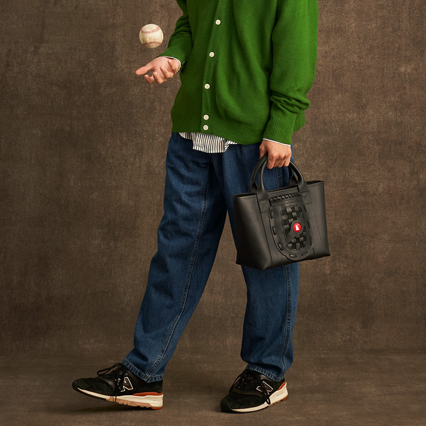 グローブミニトート ブラック