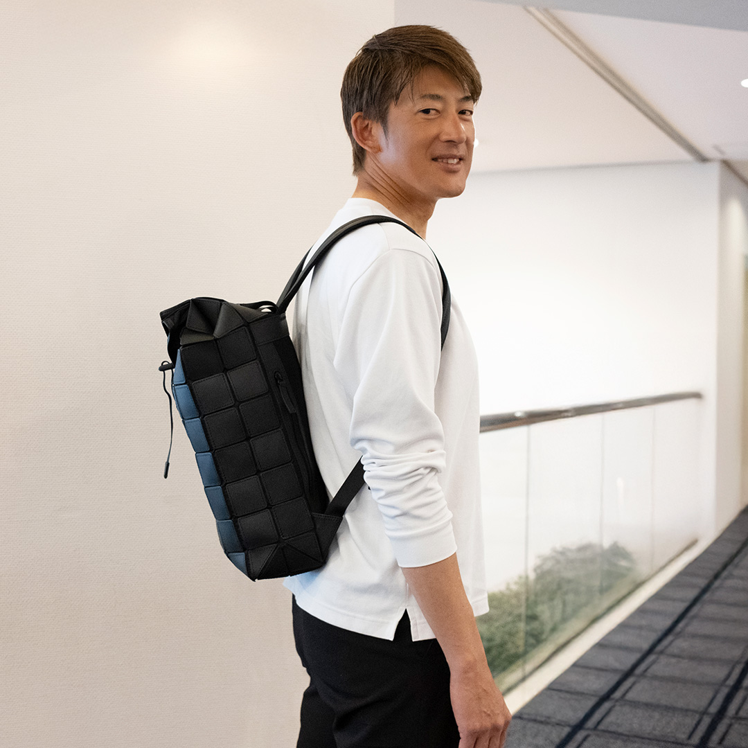 今月の能見さん パネルライト リュック