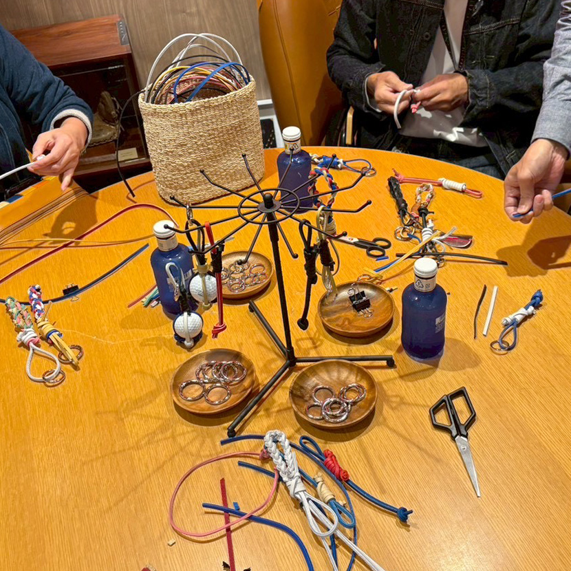 無料レザーワークショップの様子