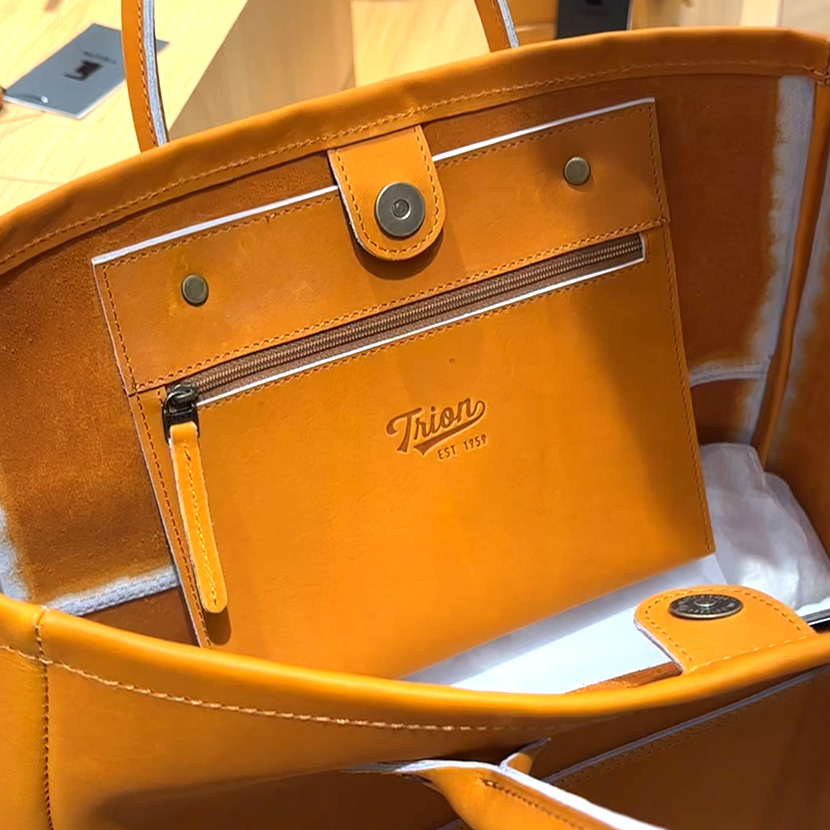 店頭限定販売 horweenレザー トートバッグ