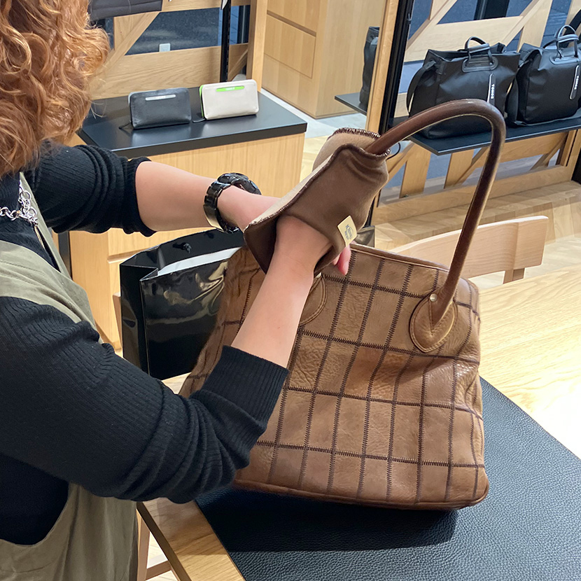 トライオンのレザーケアイベント