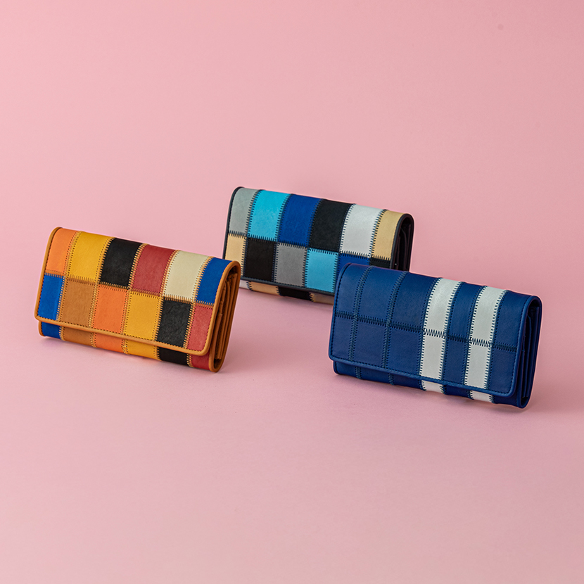 春の開運財布キャンペーン フラップ式長財布 マルチカラー 限定カラー