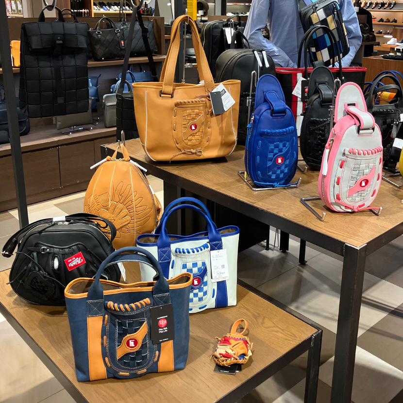 大丸東京店 7F トライオンキャラバン 取り扱いシリーズ