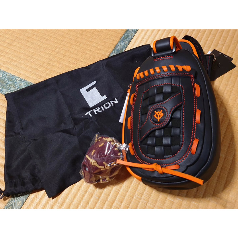 マイトライオン 読売ジャイアンツ ボディバッグ